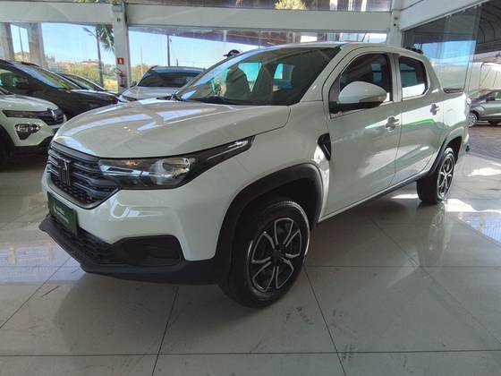 FIAT STRADA 1.3 FIREFLY FLEX FREEDOM CS MANUAL FIAT STRADA 1.3 FIREFLY FLEX FREEDOM CS MANUAL